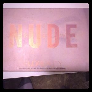 Huda beauty  New NUDE